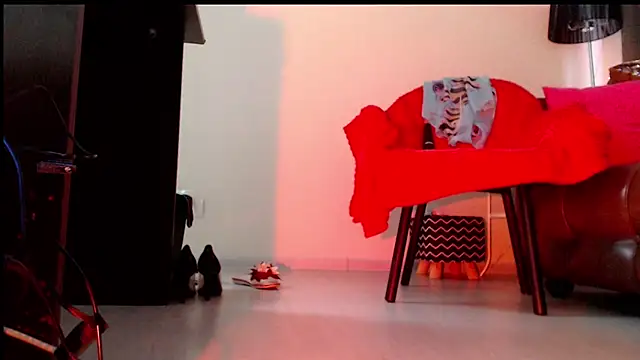 Cutie Erikaa1 online show from March 13, 5:54 am