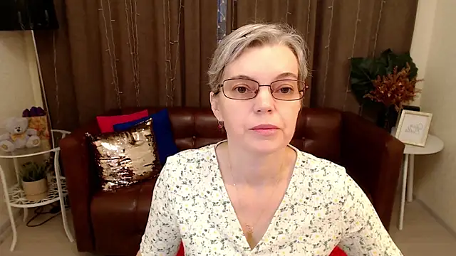 Cutie Erikaa1 online show from March 14, 2:20 am