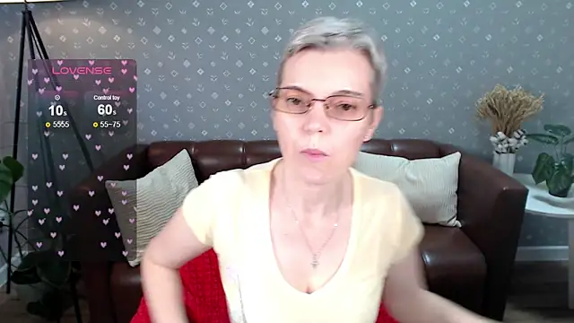 Cutie Erikaa1 online show from September 12, 11:32 am