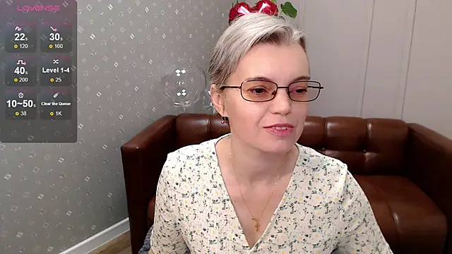 Cutie Erikaa1 online show from March 15, 2:18 am