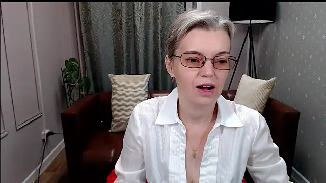 Cutie Erikaa1 online show from October 24, 2:21 am