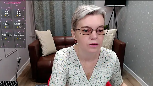 Cutie Erikaa1 online show from October 17, 2:26 am