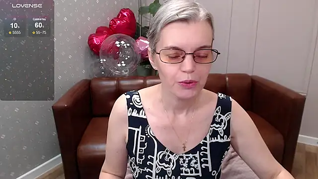 Cutie Erikaa1 online show from February 25, 2:23 am