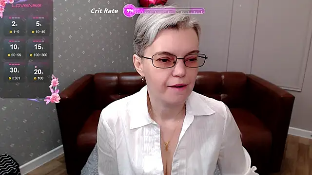Cutie Erikaa1 online show from April 21, 2:14 am