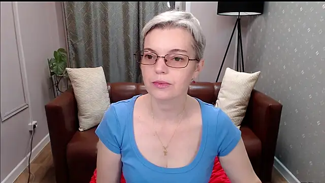 Cutie Erikaa1 online show from October 22, 2:11 am