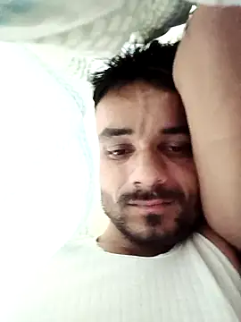 Snapshot of Gujrat_player chatting on February 2, 5:56 pm Gujrat player online show from February 2, 5:56 pm