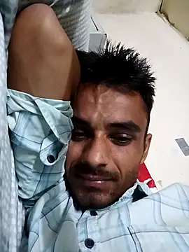 Snapshot of Gujrat_player chatting on January 6, 6:01 pm Gujrat player online show from January 6, 6:01 pm