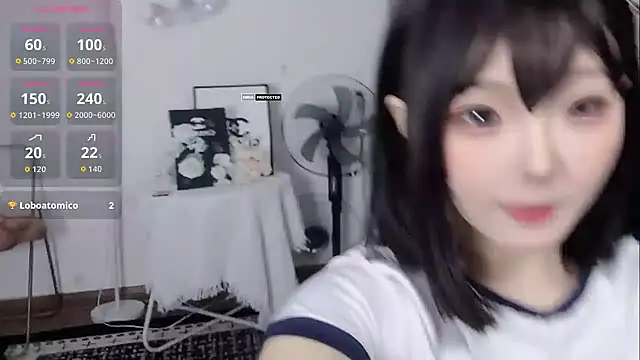 Snapshot of momo-5952 chatting on October 13, 3:02 pm momo-5952 online show from October 13, 3:02 pm