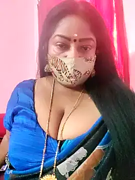 Snapshot of maniisha chatting on February 2, 10:02 am maniisha online show from February 2, 10:02 am