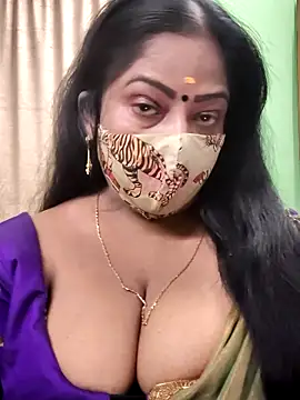 Snapshot of maniisha chatting on October 24, 6:51 pm maniisha online show from October 24, 6:51 pm