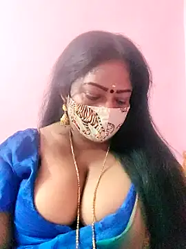 Snapshot of maniisha chatting on February 10, 9:15 pm maniisha online show from February 10, 9:15 pm