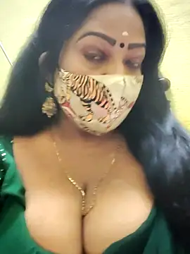 Snapshot of maniisha chatting on October 6, 7:36 pm maniisha online show from October 6, 7:36 pm