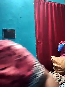 Snapshot of maniisha chatting on February 8, 5:43 pm maniisha online show from February 8, 5:43 pm