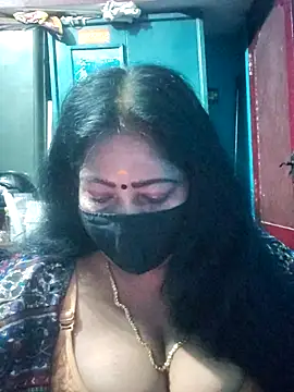 maniisha online show from June 5, 7:30 pm