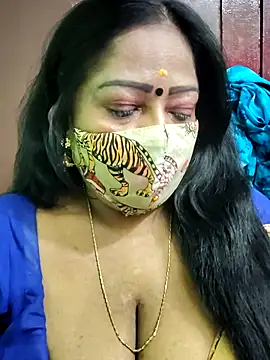 Snapshot of maniisha chatting on October 15, 7:11 pm maniisha online show from October 15, 7:11 pm