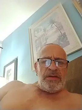 Snapshot of geilerschwanz64 chatting on June 4, 5:06 pm geilerschwanz64 online show from June 4, 5:06 pm