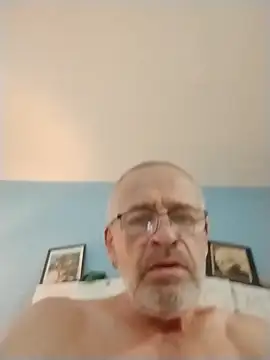 geilerschwanz64 online show from November 26, 8:20 pm