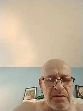 geilerschwanz64 online show from April 24, 5:09 am
