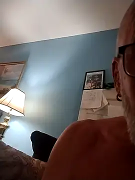 geilerschwanz64 online show from September 25, 2:06 am