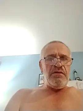 geilerschwanz64 online show from October 15, 10:07 pm