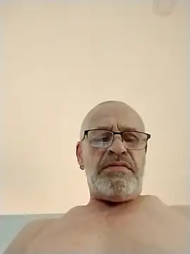 geilerschwanz64 online show from May 5, 2:58 am