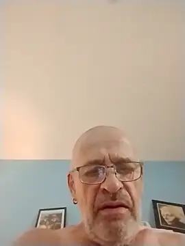 geilerschwanz64 online show from November 7, 7:35 am