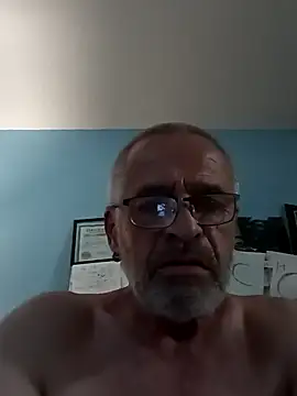 geilerschwanz64 online show from March 21, 9:34 pm