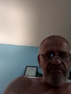 geilerschwanz64 online show from March 17, 10:40 pm