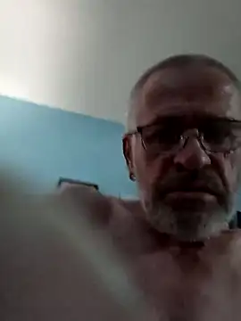 geilerschwanz64 online show from March 22, 5:06 am