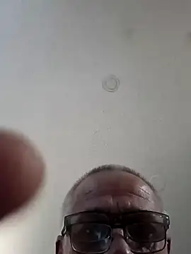 geilerschwanz64 online show from March 20, 9:56 pm