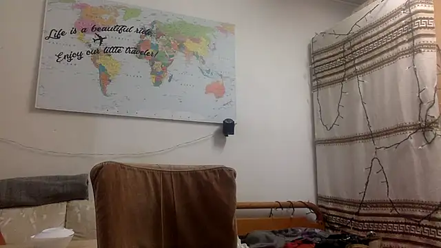 TowaFreespirit online show from December 4, 3:48 pm