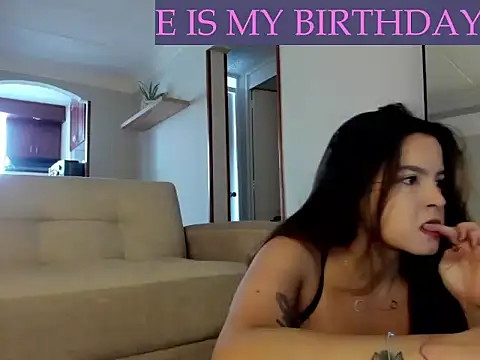 Snapshot of AmandaCallum chatting on June 15, 3:12 pm AmandaCallum online show from June 15, 3:12 pm