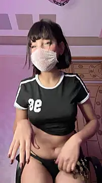 Snapshot of sexy_kaaylie chatting on December 2, 2:01 am sexy kaaylie online show from December 2, 2:01 am