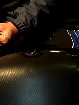 CrazyBoy95 online show from November 23, 1:37 am