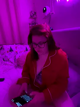 Tallulah-mae-xoxox online show from November 22, 11:25 pm