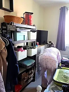 Snapshot of Tallulah-mae-xoxox chatting on March 30, 1:56 pm Tallulah-mae-xoxox online show from March 30, 1:56 pm