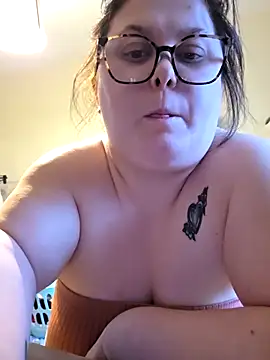 Tallulah-mae-xoxox online show from December 18, 1:26 pm