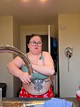 Tallulah-mae-xoxox online show from January 12, 2:46 pm