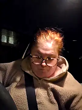 Tallulah-mae-xoxox online show from December 5, 5:00 pm