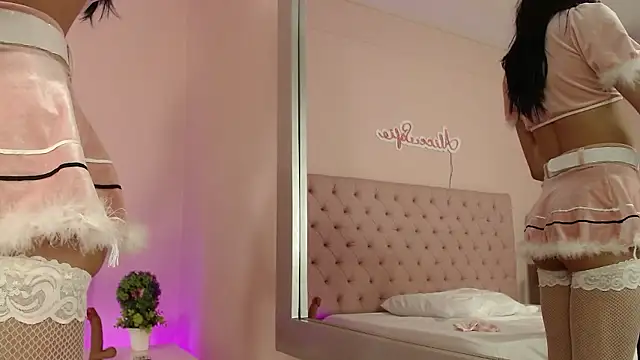 alice sofia online show from January 14, 1:48 pm