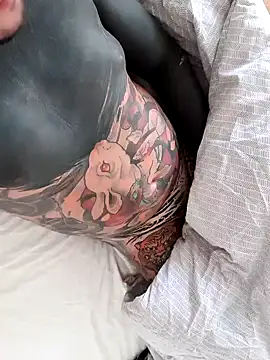 tattooedtwc online show from April 24, 5:09 am