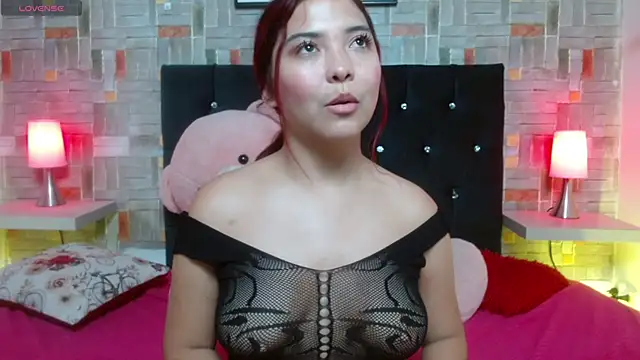 allysonn fox online show from March 13, 1:43 am