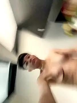 Snapshot of nico_18x chatting on November 15, 2:21 pm nico 18x online show from November 15, 2:21 pm