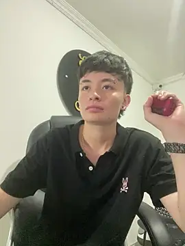 Snapshot of nico_18x chatting on November 27, 5:08 am nico 18x online show from November 27, 5:08 am