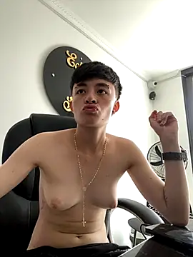 Snapshot of nico_18x chatting on November 27, 7:03 pm nico 18x online show from November 27, 7:03 pm