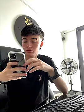 Snapshot of nico_18x chatting on November 24, 2:28 pm nico 18x online show from November 24, 2:28 pm