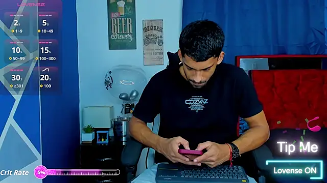 Snapshot of mike_shelby21 chatting on September 23, 1:12 am mike shelby21 online show from September 23, 1:12 am