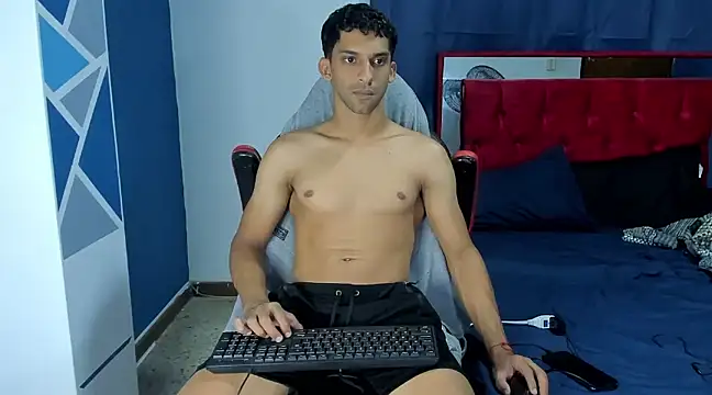 Snapshot of mike_shelby21 chatting on January 11, 2:30 am mike shelby21 online show from January 11, 2:30 am