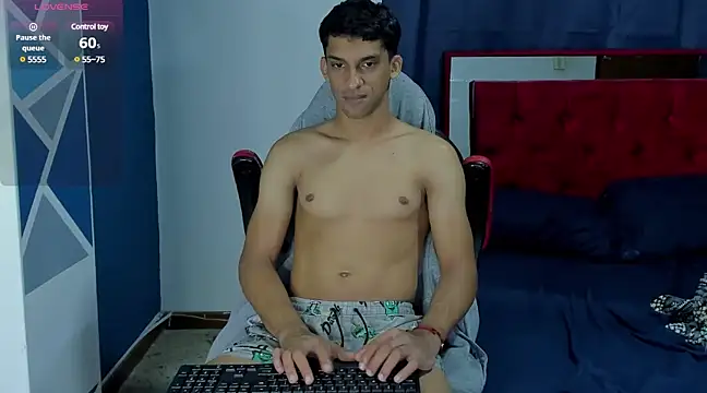 Snapshot of mike_shelby21 chatting on March 17, 1:46 am mike shelby21 online show from March 17, 1:46 am