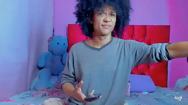 StassieBell online show from March 11, 10:09 am